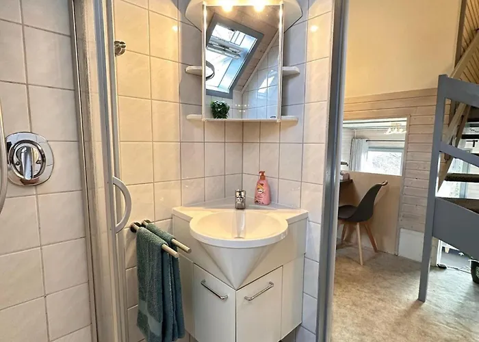 Ferienhaus-helly-natur-pur-mit-seeblick