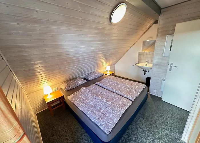 Hébergement de vacances Ferienhaus-helly-natur-pur-mit-seeblick Kemmerode